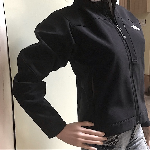 🌼NEW🌼 North Face Jacket - Picture 7 of 14